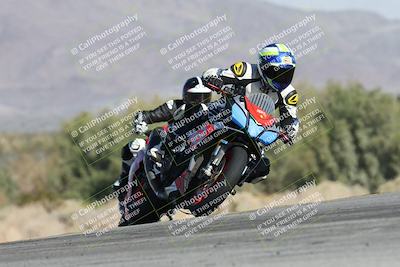 media/Dec-01-2025-Moto Forza (Mon) [[2daa91e15f]]/2-Intermediate Group/Session 2 Turn 9 Entry/